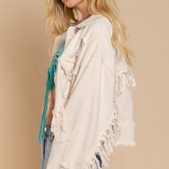 POL NWT Fringe Distressed Cropped Denim Jacket with Pockets in Oatmailk - Picture 3 of 4